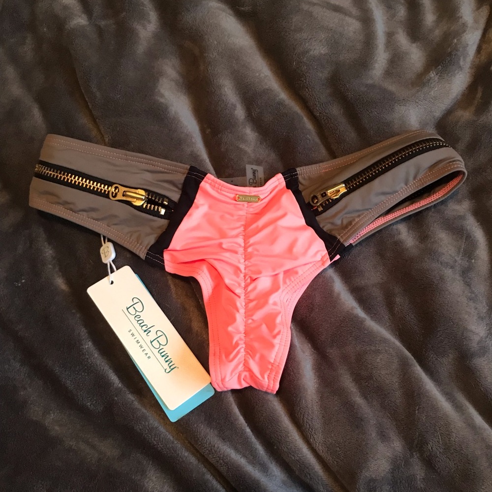 Bikini bottom NWT